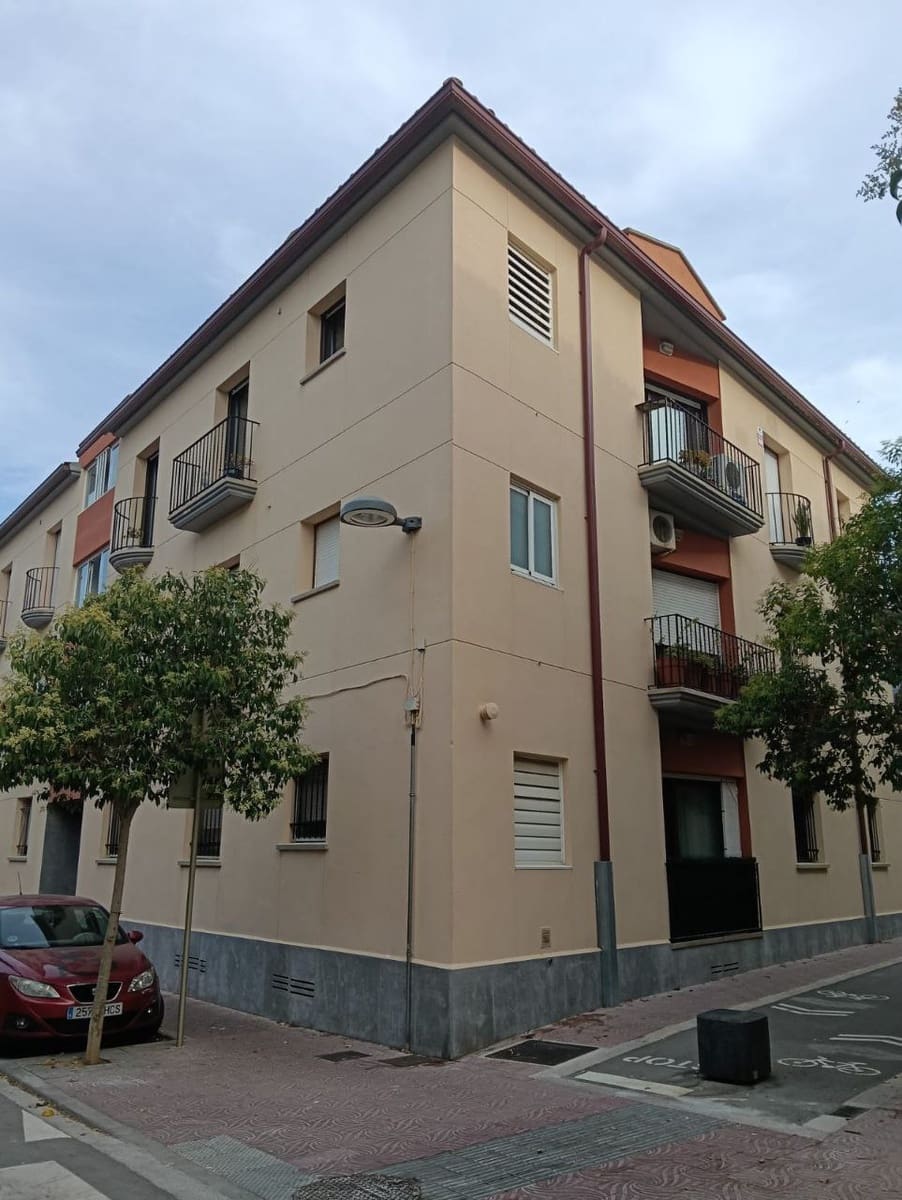 Flat for sale in Sant Joan de Palamos with pool garage - € 283,000 (Ref: 9645684)