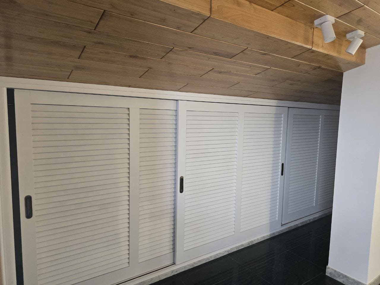 6 makuuhuone Huvila myytävänä paikassa Angles mukana 
autotalli - 420 000 € (Ref: 9645688)