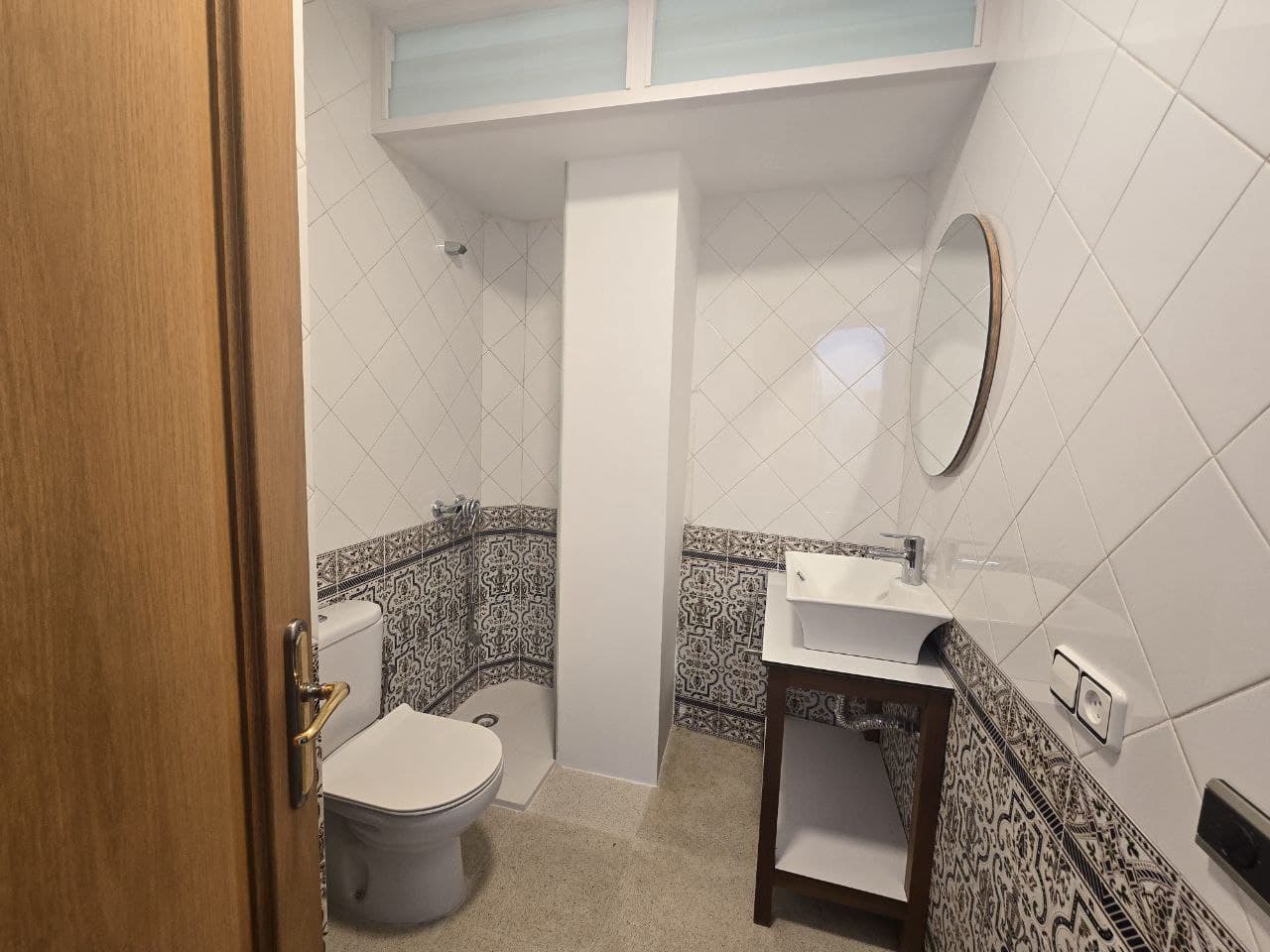 6 makuuhuone Huvila myytävänä paikassa Angles mukana 
autotalli - 420 000 € (Ref: 9645688)