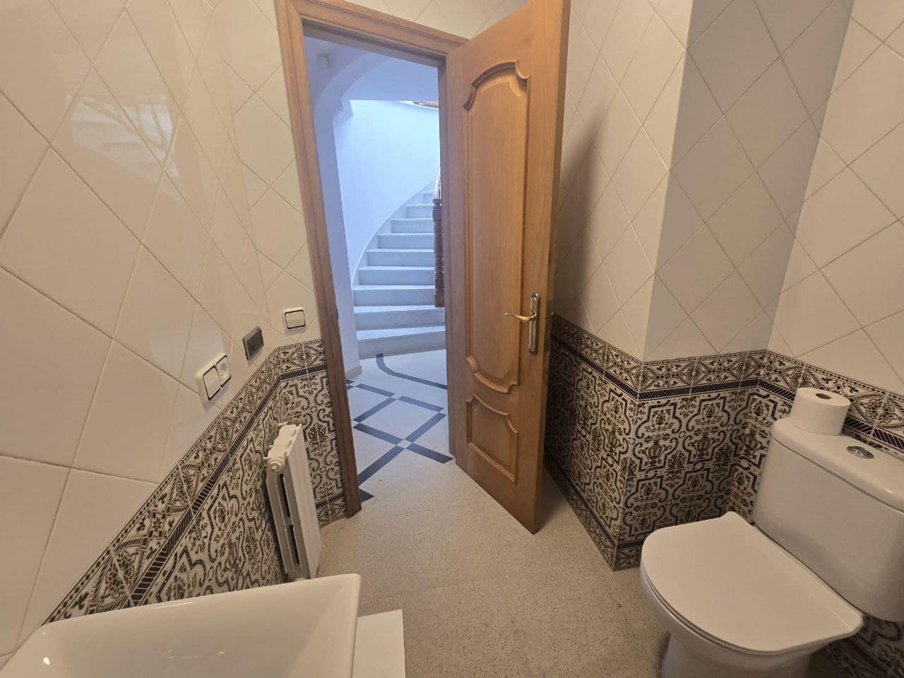 6 makuuhuone Huvila myytävänä paikassa Angles mukana 
autotalli - 420 000 € (Ref: 9645688)