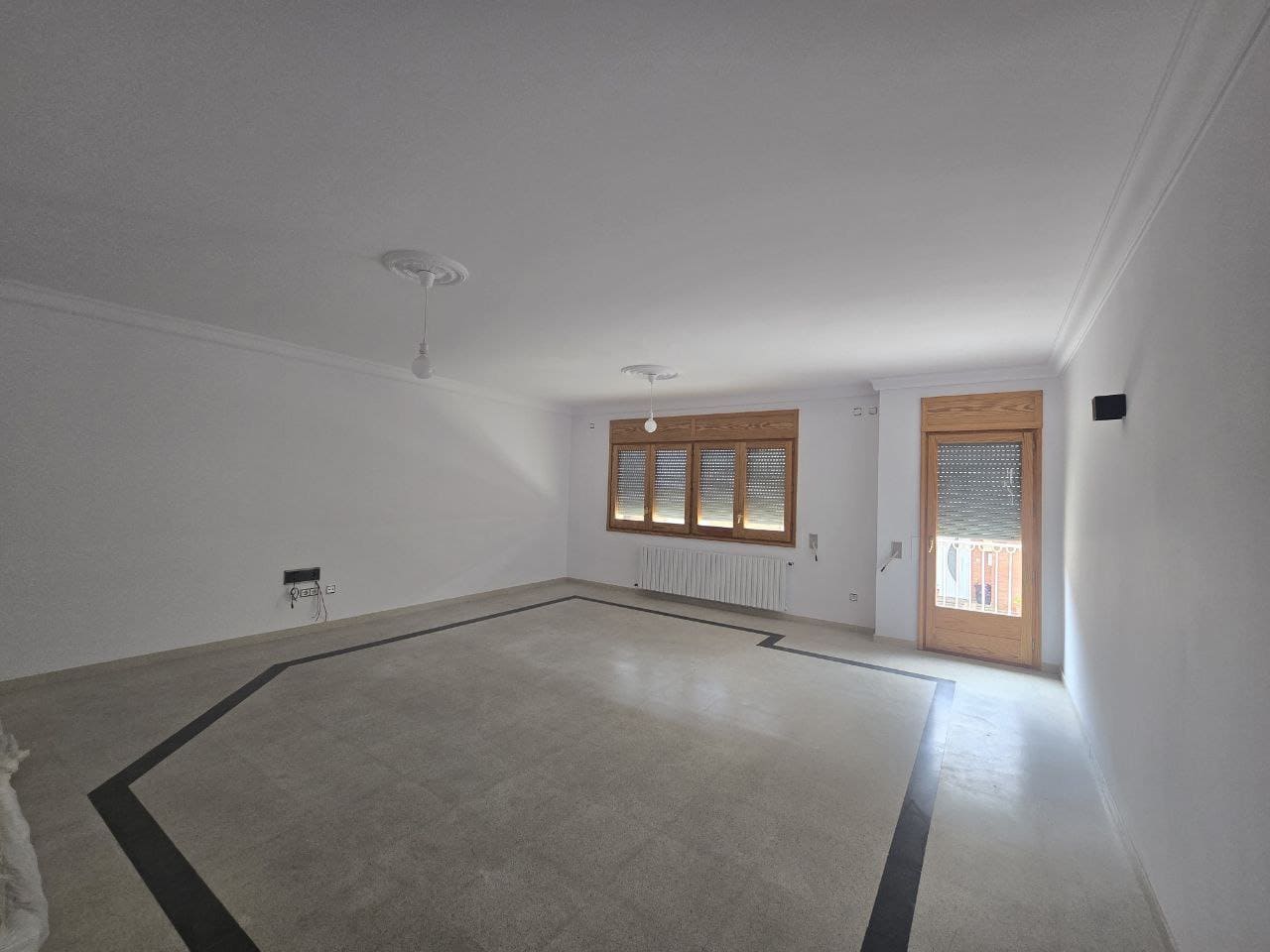 6 makuuhuone Huvila myytävänä paikassa Angles mukana 
autotalli - 420 000 € (Ref: 9645688)