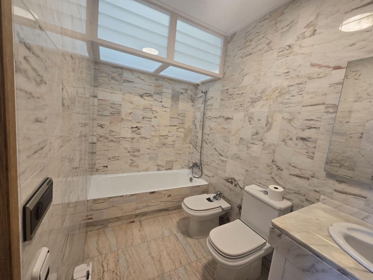 6 makuuhuone Huvila myytävänä paikassa Angles mukana 
autotalli - 420 000 € (Ref: 9645688)