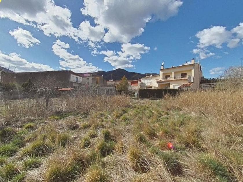 Teren niezagospodarowany na sprzedaż w La Cellera de Ter - 460 000 € (Ref: 9645689)