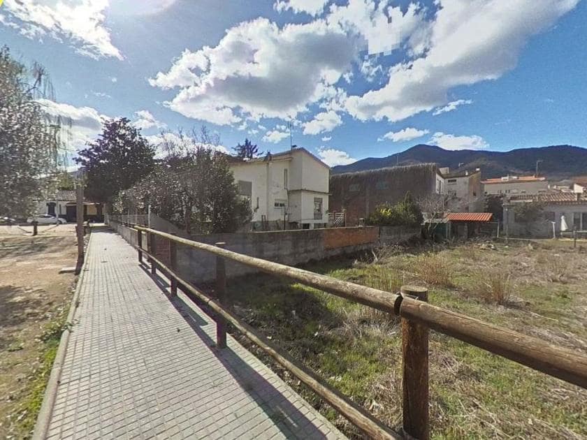 Teren niezagospodarowany na sprzedaż w La Cellera de Ter - 460 000 € (Ref: 9645689)