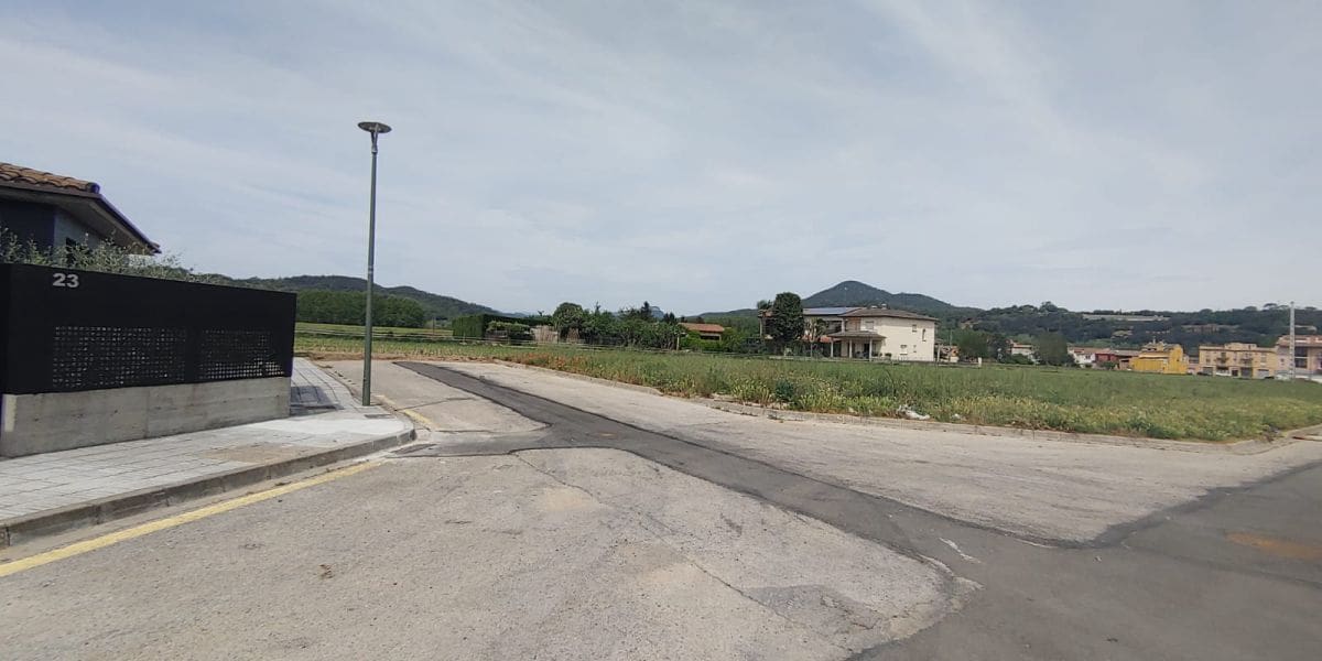 Teren niezagospodarowany na sprzedaż w Bescano - 195 000 € (Ref: 9645690)