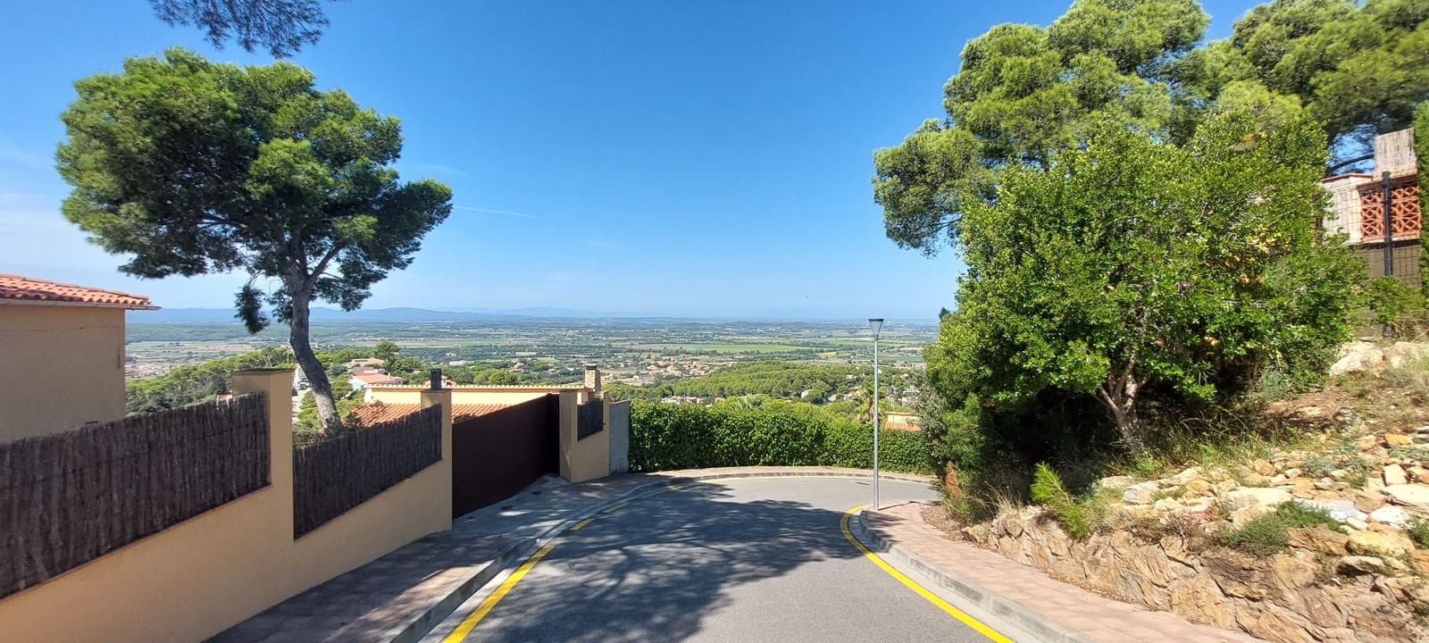 Undeveloped Land for sale in Pals - € 220,000 (Ref: 9645691)