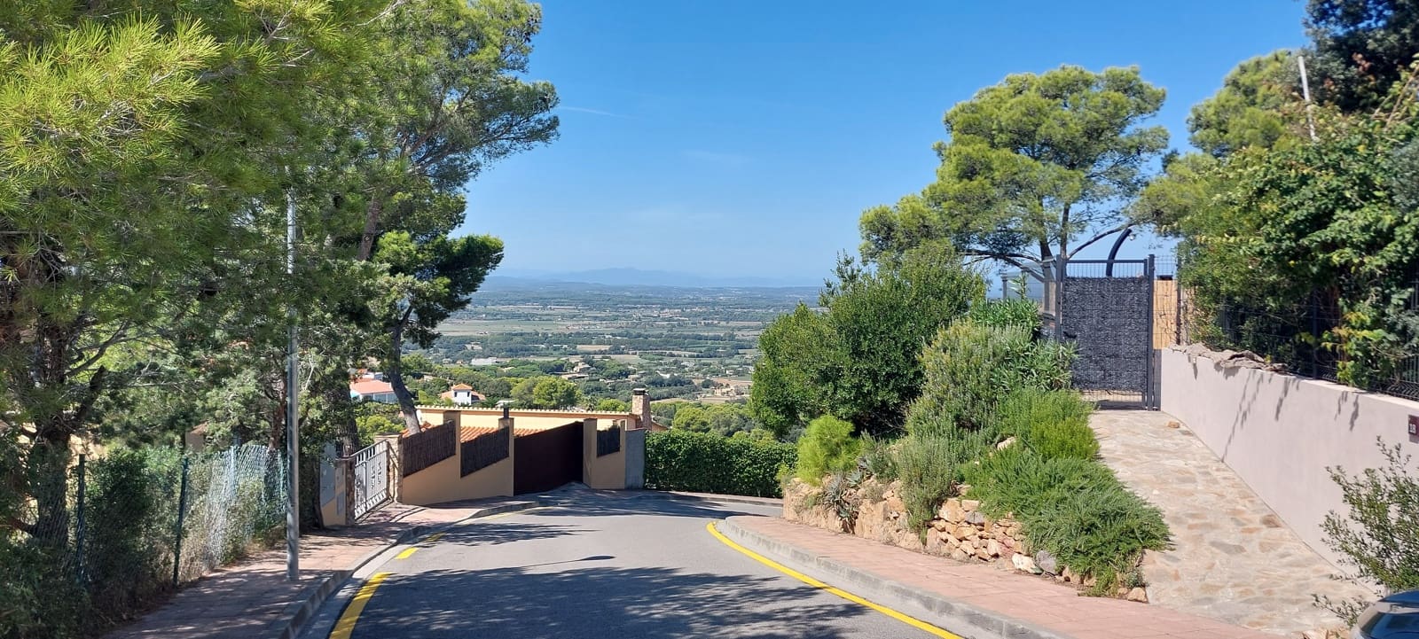 Undeveloped Land for sale in Pals - € 220,000 (Ref: 9645691)