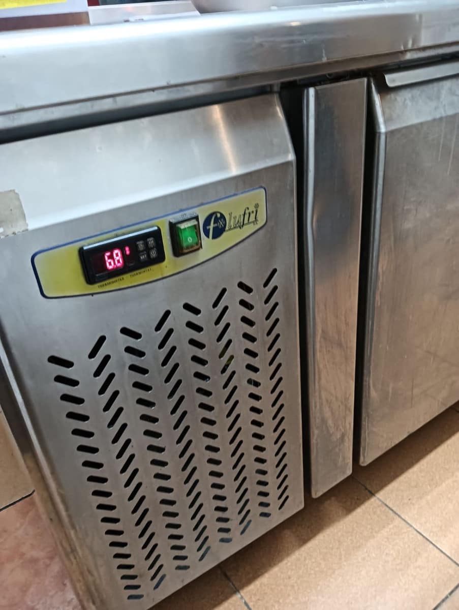 Commercieel te koop in L'Escala - € 350.000 (Ref: 9645692)