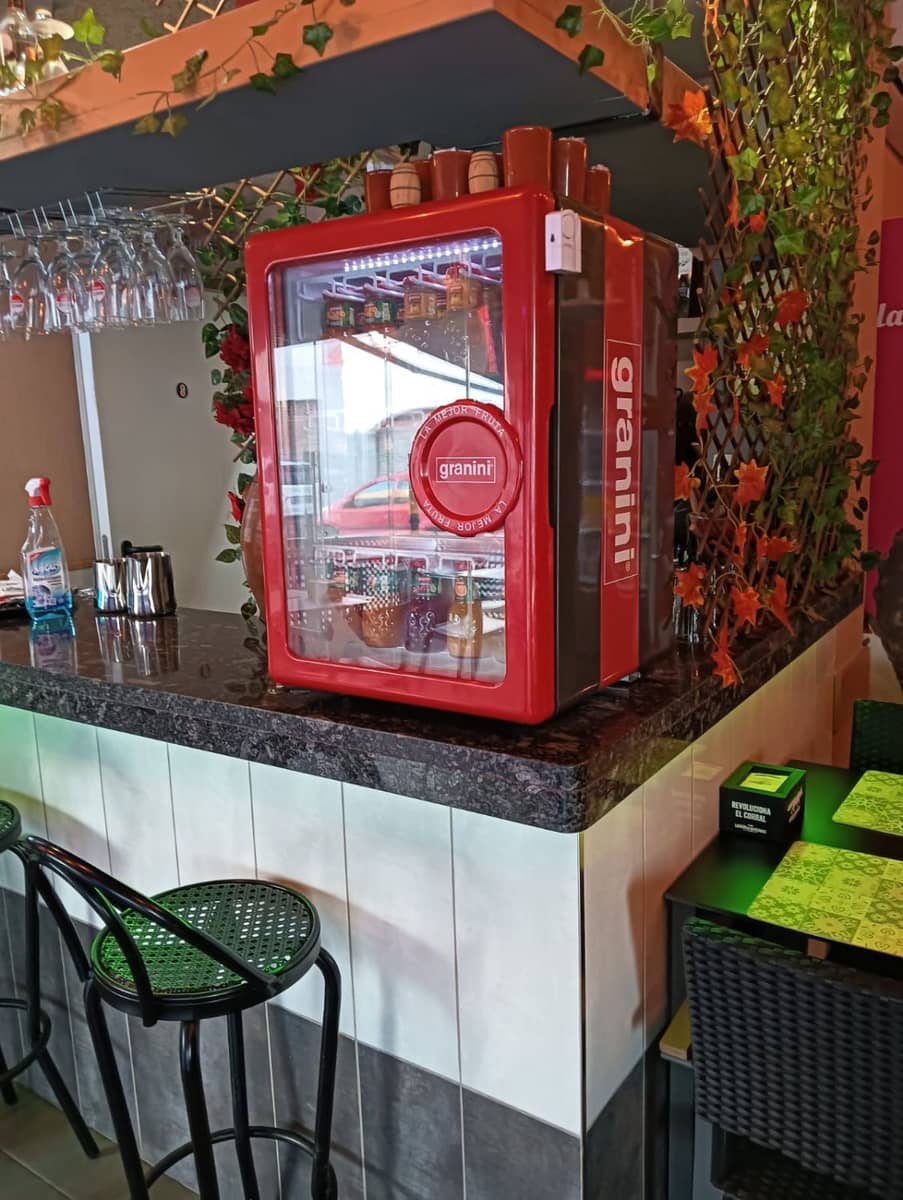 Commercieel te koop in L'Escala - € 350.000 (Ref: 9645692)