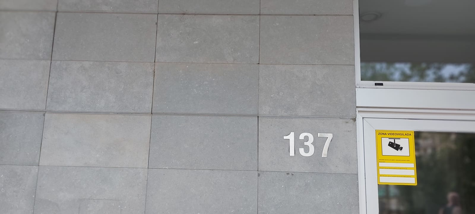 Erhverv til salg i Girona by - € 120.000 (Ref: 9645693)