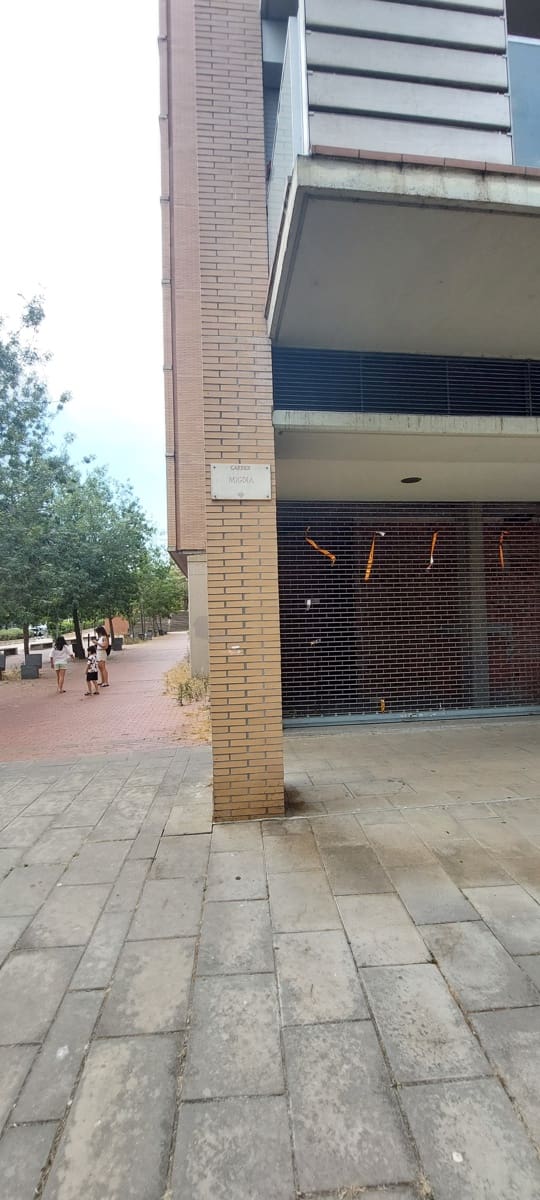 Kaupallinen myytävänä paikassa Girona kaupunki - 120 000 € (Ref: 9645693)