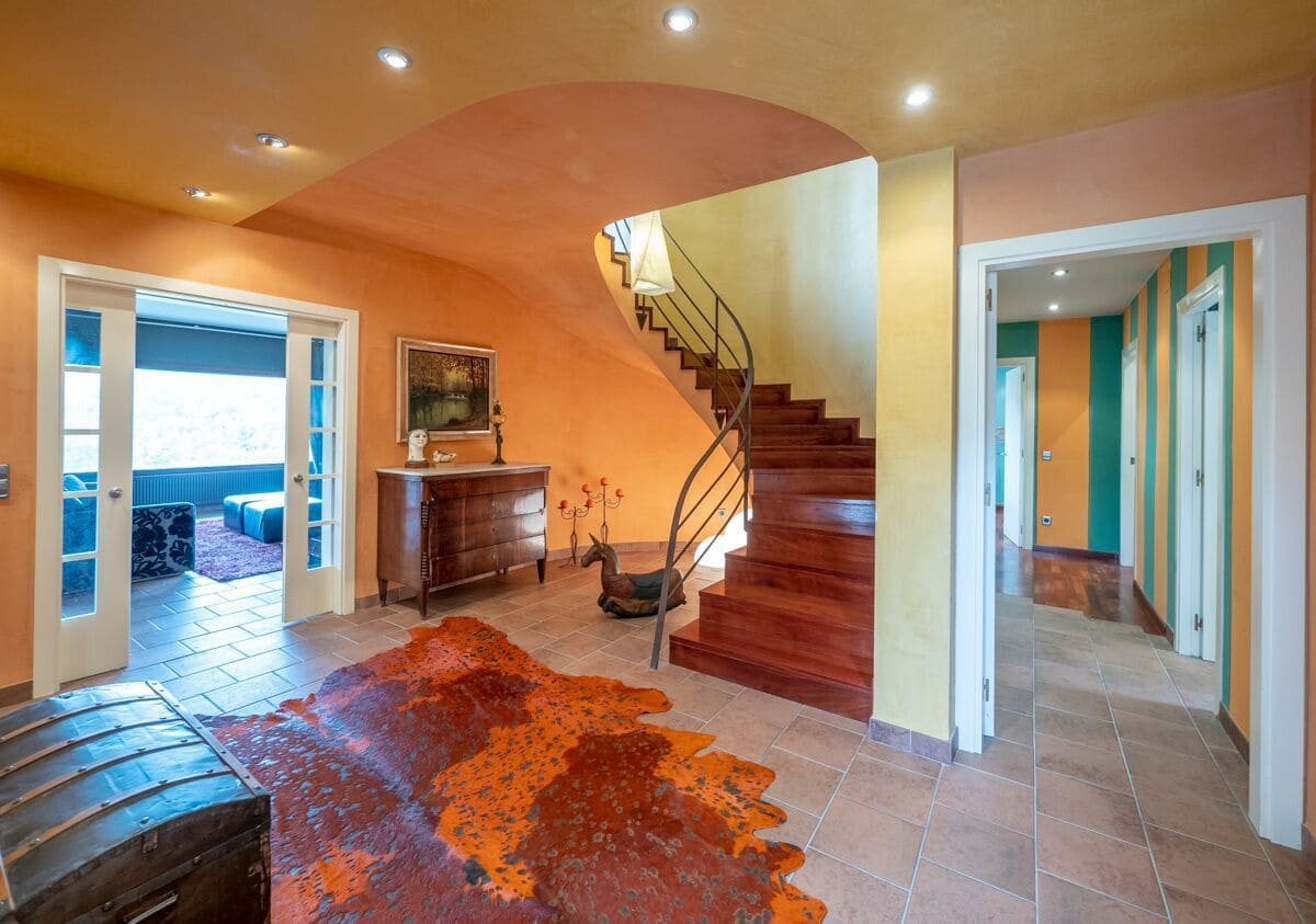 4 Zimmer Villa zu verkaufen in Bescano mit Garage - 1.090.000 € (Ref: 9645695)