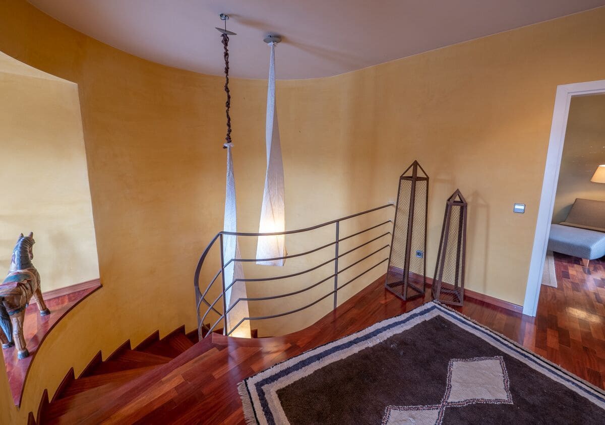 4 Zimmer Villa zu verkaufen in Bescano mit Garage - 1.090.000 € (Ref: 9645695)