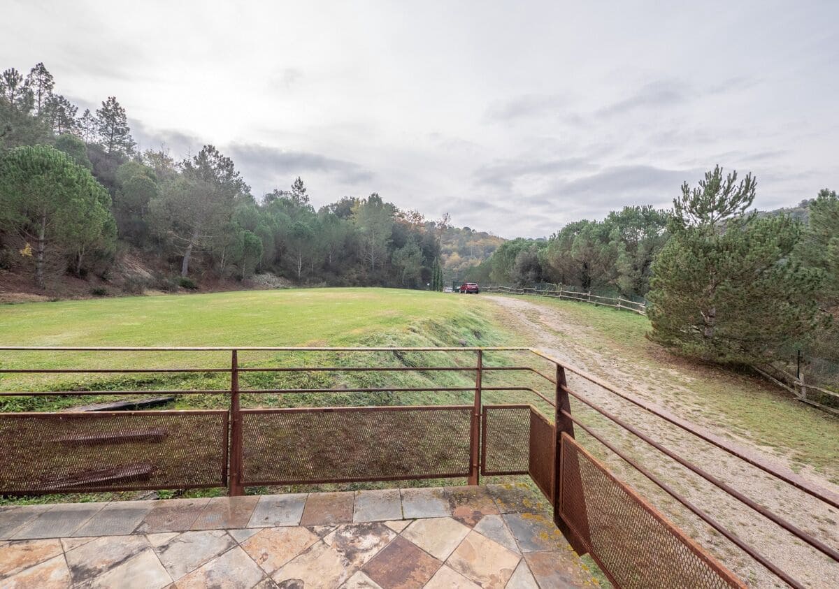 4 Zimmer Villa zu verkaufen in Bescano mit Garage - 1.090.000 € (Ref: 9645695)