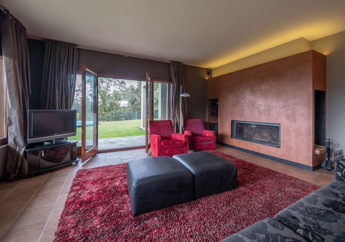 4 Zimmer Villa zu verkaufen in Bescano mit Garage - 1.090.000 € (Ref: 9645695)