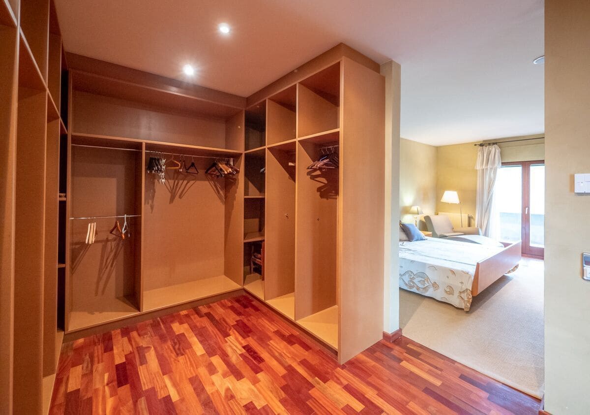 4 Zimmer Villa zu verkaufen in Bescano mit Garage - 1.090.000 € (Ref: 9645695)