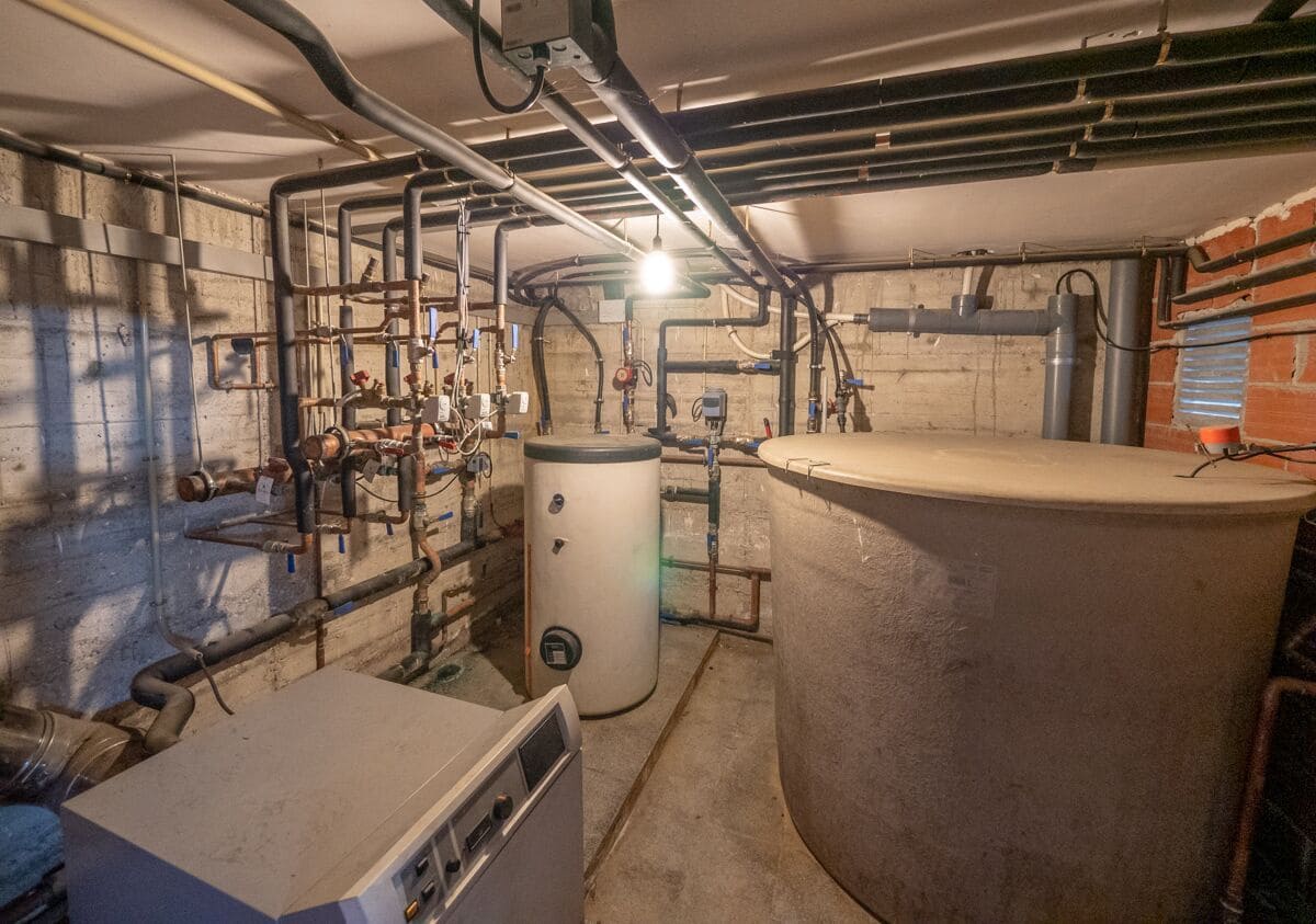 4 Zimmer Villa zu verkaufen in Bescano mit Garage - 1.090.000 € (Ref: 9645695)