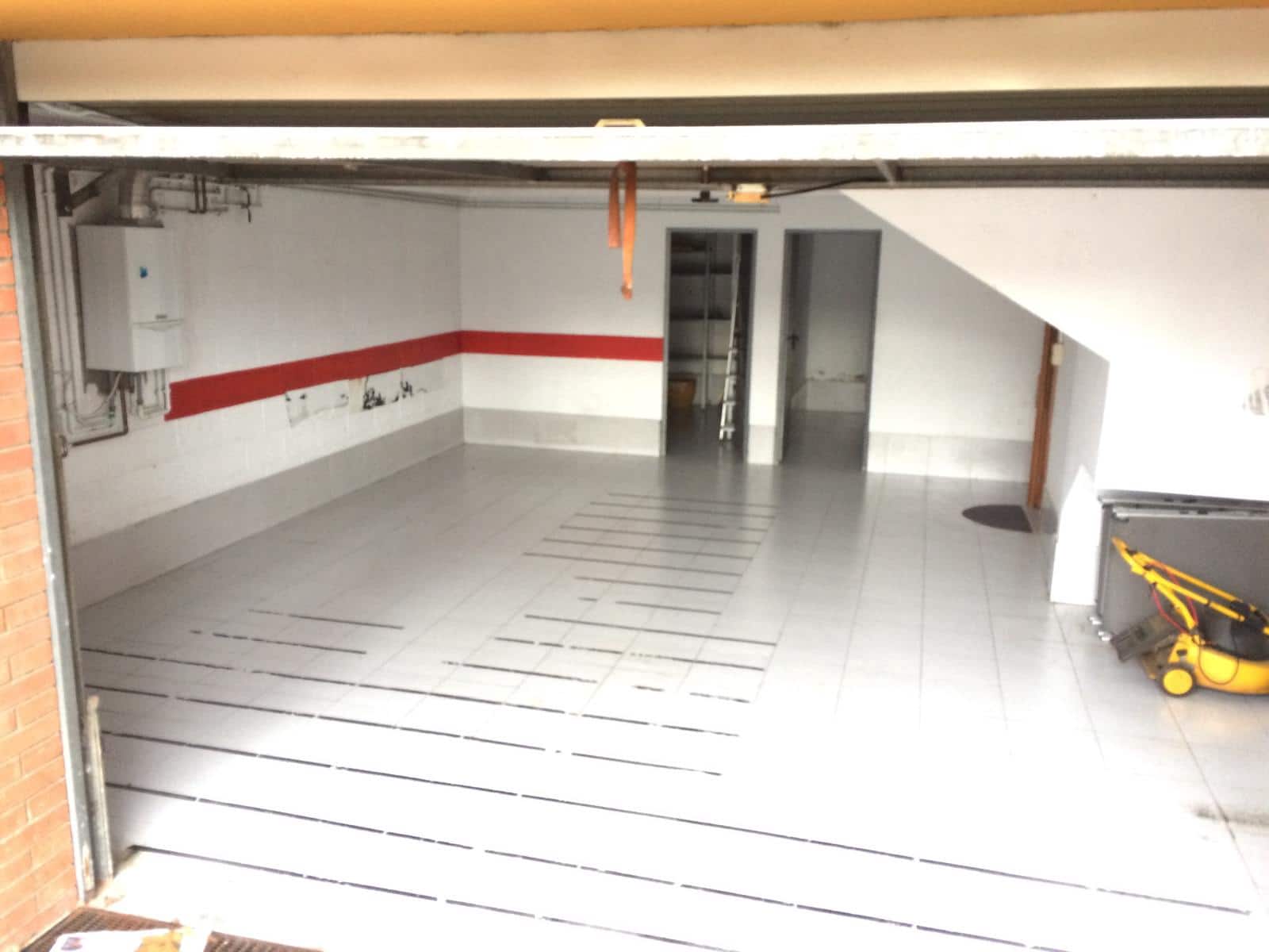 4 sovrum Hus till salu i Girona stad med pool garage - 799 000 € (Ref: 9645699)