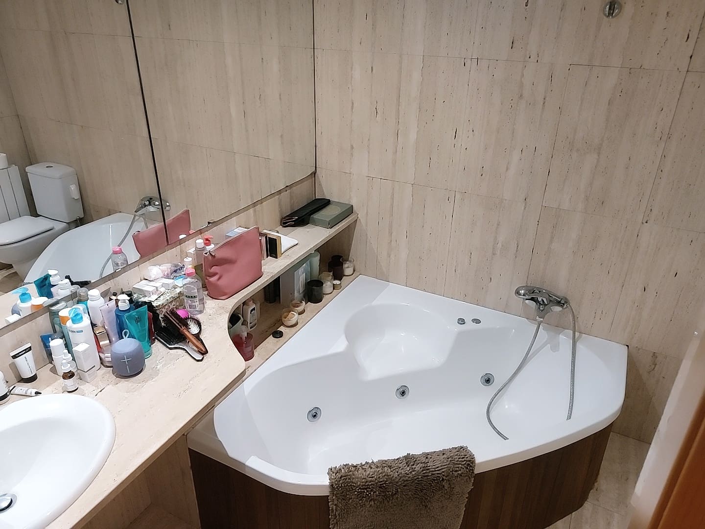 Appartement de 4 chambres à louer à Gerone ville avec piscine - 1 950 € (Ref: 9645700)