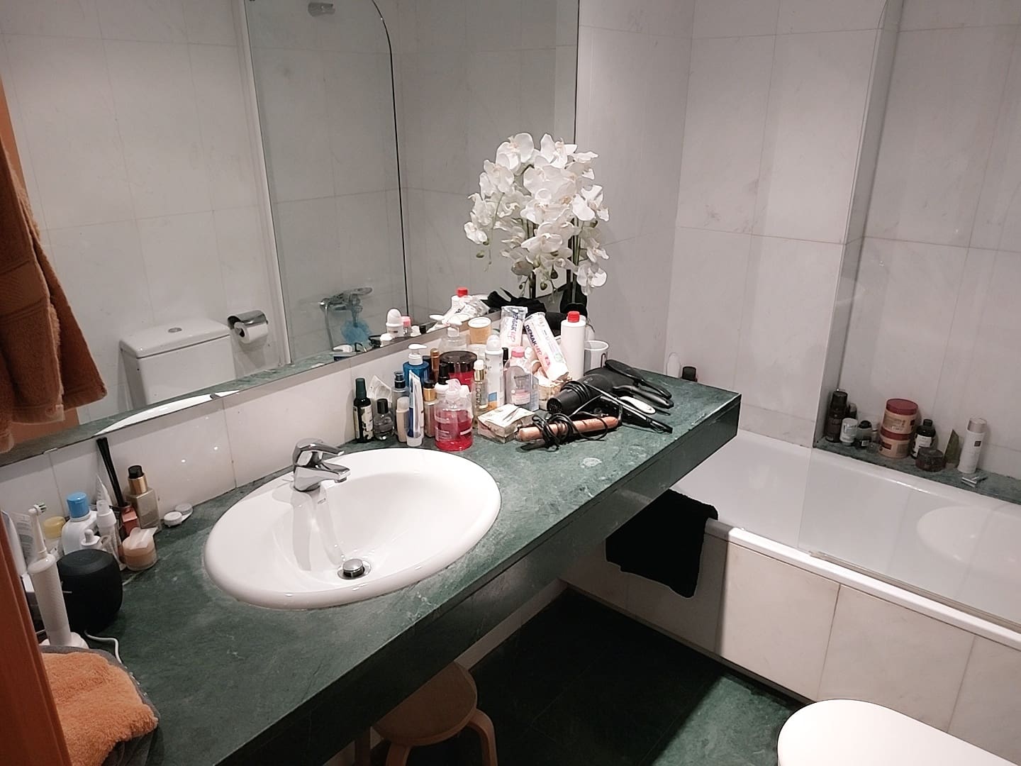 4 soveværelse Lejlighed til leje i Girona by med swimmingpool - € 1.950 (Ref: 9645700)