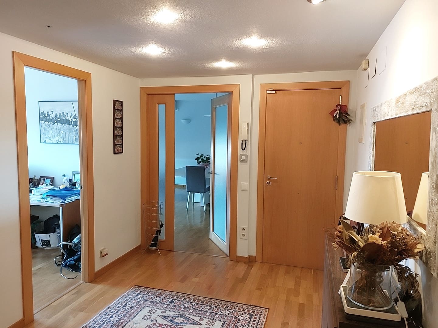 4 soveværelse Lejlighed til leje i Girona by med swimmingpool - € 1.950 (Ref: 9645700)