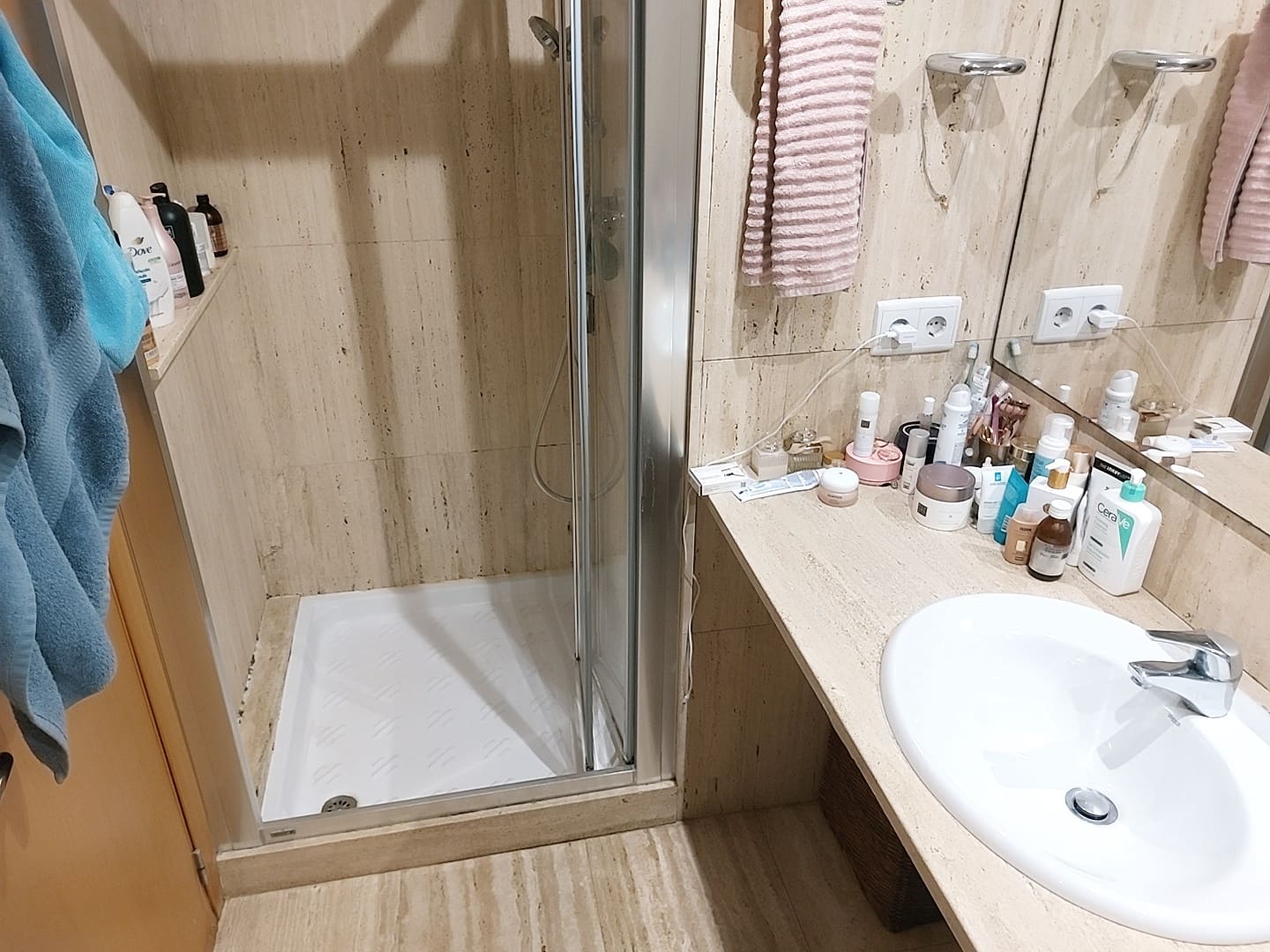 4 soveværelse Lejlighed til leje i Girona by med swimmingpool - € 1.950 (Ref: 9645700)