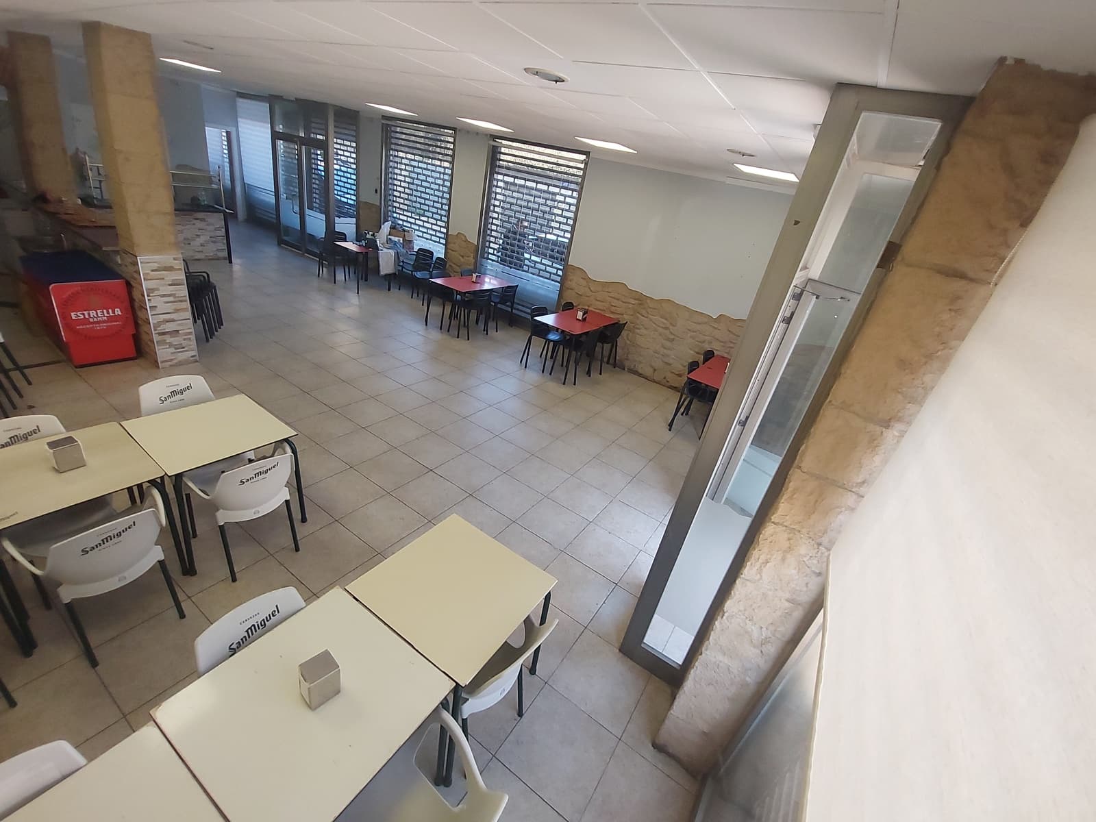 Kaupallinen myytävänä paikassa Sant Joan de Palamos mukana 
autotalli - 320 000 € (Ref: 9646314)