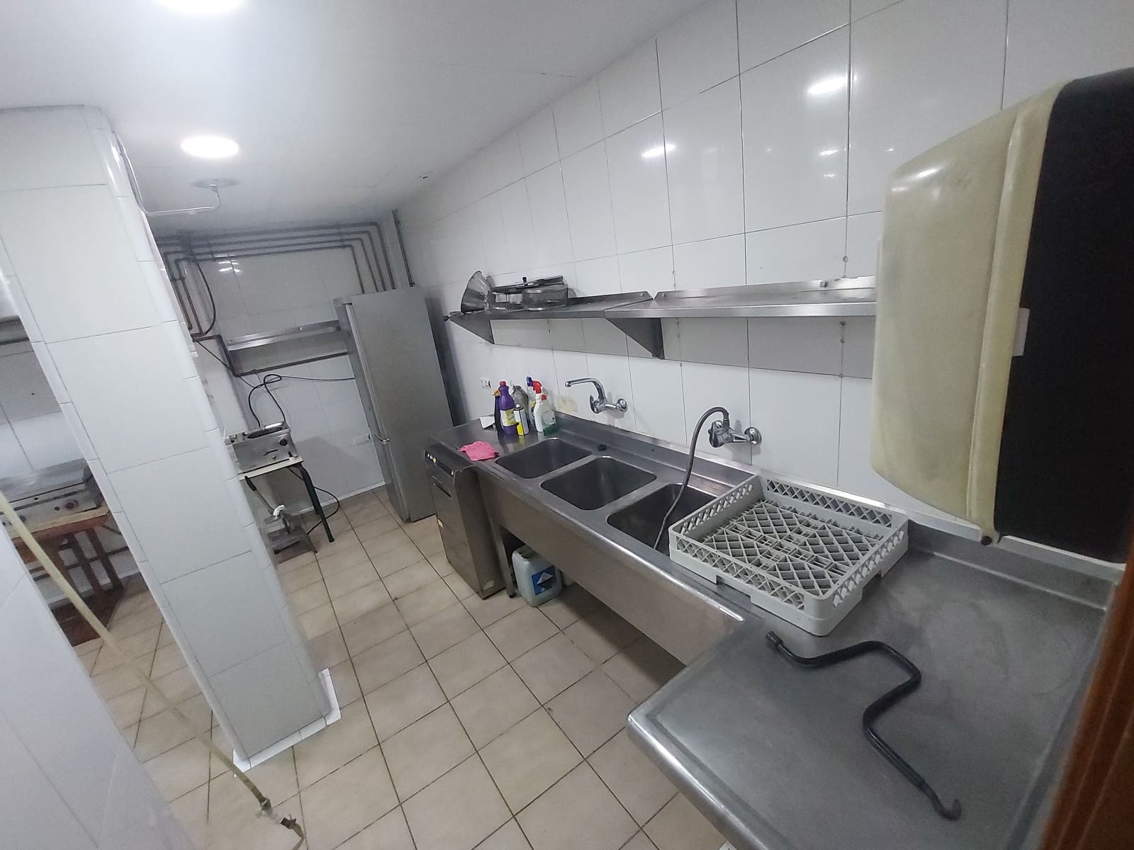 Kaupallinen myytävänä paikassa Sant Joan de Palamos mukana 
autotalli - 320 000 € (Ref: 9646314)