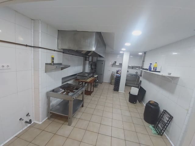 Kommersiell till salu i Sant Joan de Palamós, Palamós med garage - 320 000 € (Ref: 9646314)