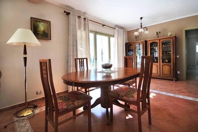 Huvila myytävänä paikassa Platja d'Aro mukana 
autotalli - 1 500 000 € (Ref: 9651679)