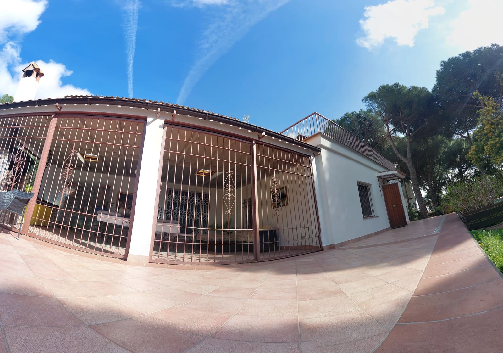 Huvila myytävänä paikassa Platja d'Aro mukana 
autotalli - 1 500 000 € (Ref: 9651679)