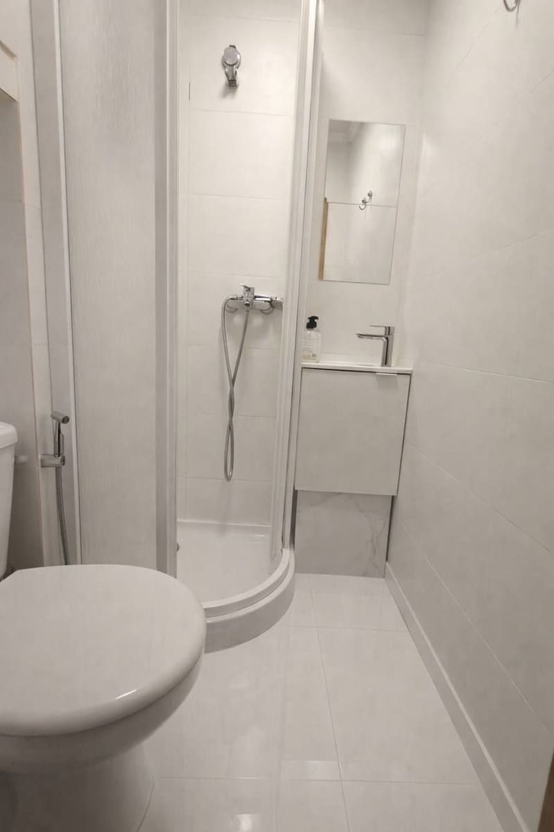 5 sypialnia Mieszkanie na sprzedaż w Miasto Walencja - 245 000 € (Ref: 9658396)