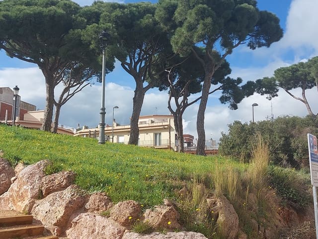 3 bedroom Flat for sale in Sant Feliu de Guíxols with garage - € 215,000 (Ref: 9666001)