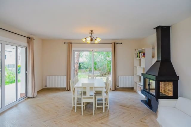 5 quarto Moradia para venda em Platja d'Aro, Castell-Platja d'Aro com garagem - 1 200 000 € (Ref: 9666002)