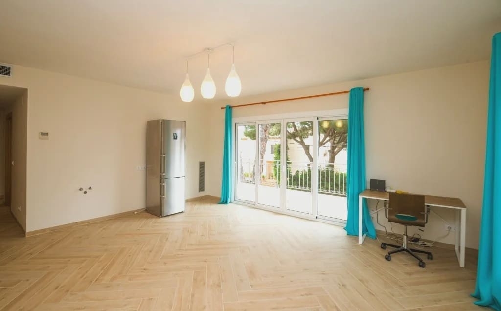 5 bedroom Villa for sale in Platja d'Aro with garage - € 1,200,000 (Ref: 9666002)