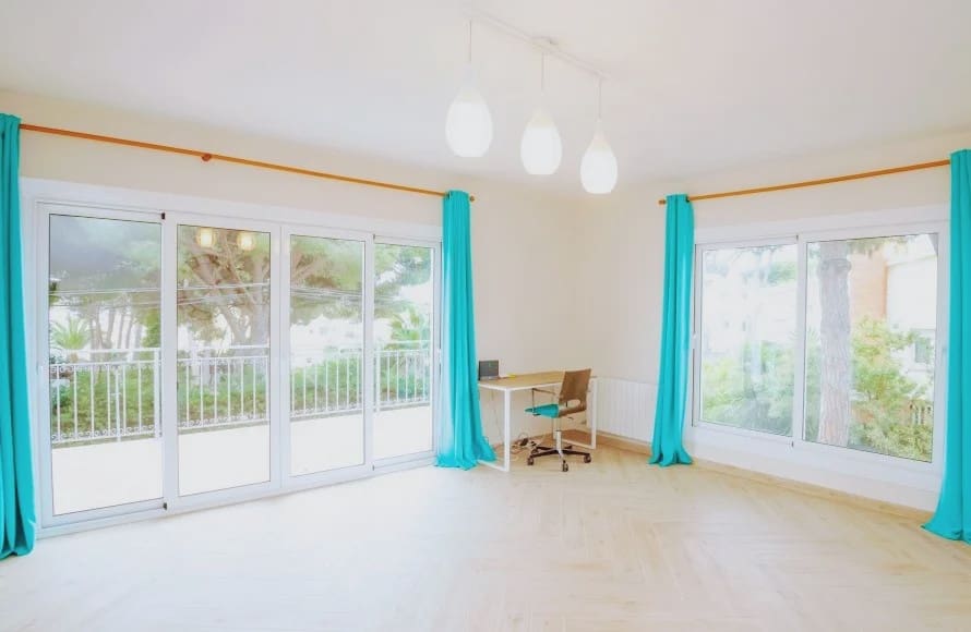 5 bedroom Villa for sale in Platja d'Aro with garage - € 1,200,000 (Ref: 9666002)