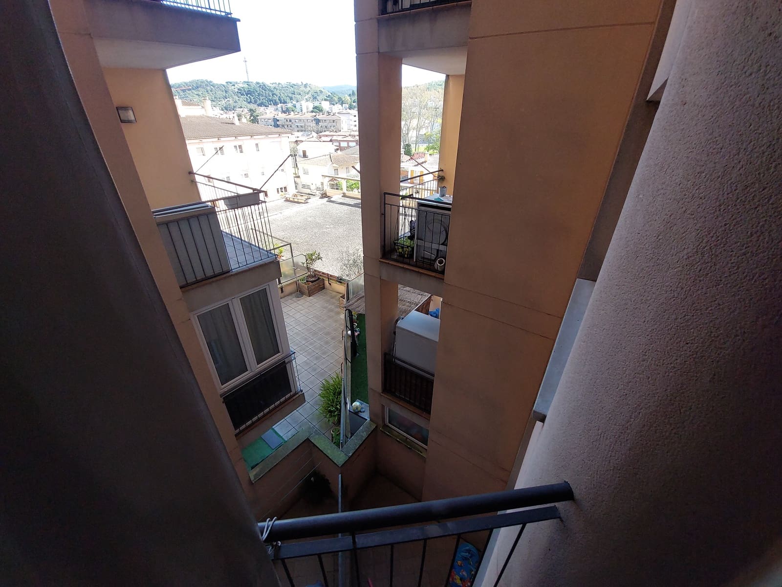 Appartement de 3 chambres à louer à Gerone ville avec garage - 1 380 € (Ref: 9679172)