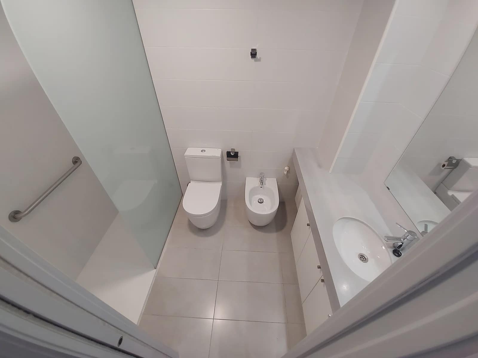 3 bedroom Flat for rent in Girona city with garage - € 951 (Ref: 9679172)