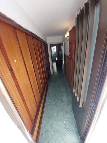 4 soveværelse Byhus til salg i Salt med garage - € 149.000 (Ref: 9690095)