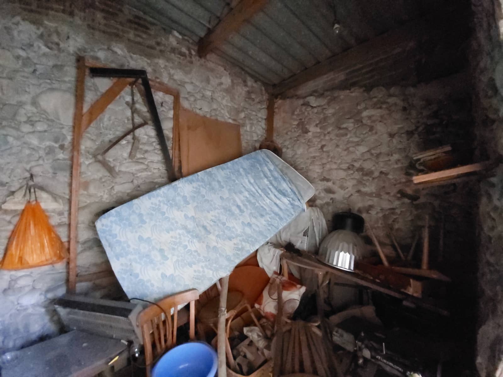 4 soveværelse Byhus til salg i Salt med garage - € 149.000 (Ref: 9690095)