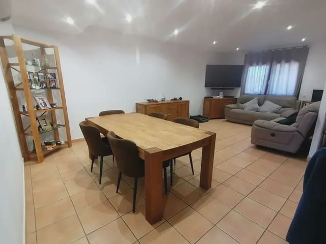 4 soveværelse Byhus til salg i Palafrugell med garage - € 409.000 (Ref: 9833338)