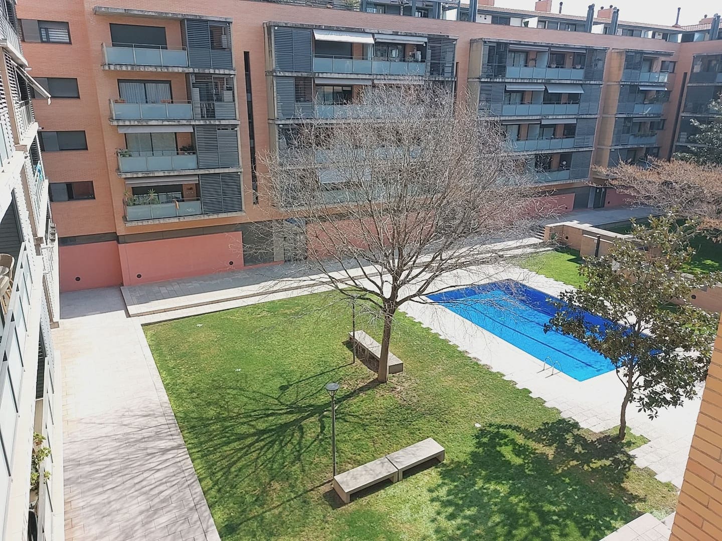 Appartement de 4 chambres à louer à Gerone ville avec piscine - 1 800 € (Ref: 9845064)