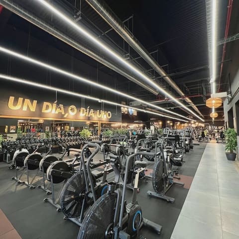 Commerciale in vendita in Terrassa - 3.400.000 € (Rif: 9866647)