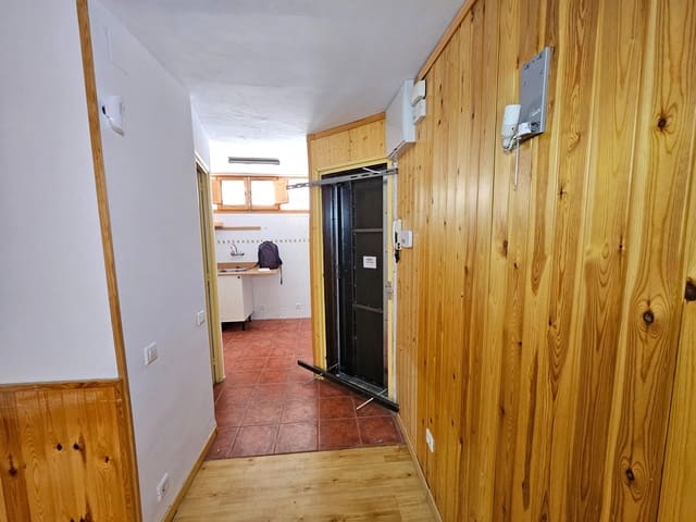 2 Zimmer Apartment zu verkaufen in Alp - 130.000 € (Ref: 9314039)