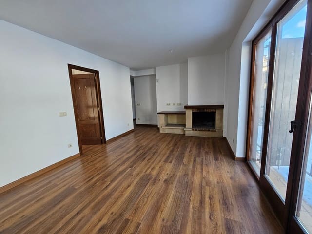 2 Zimmer Wohnung zu verkaufen in Alp - 167.000 € (Ref: 9314043)