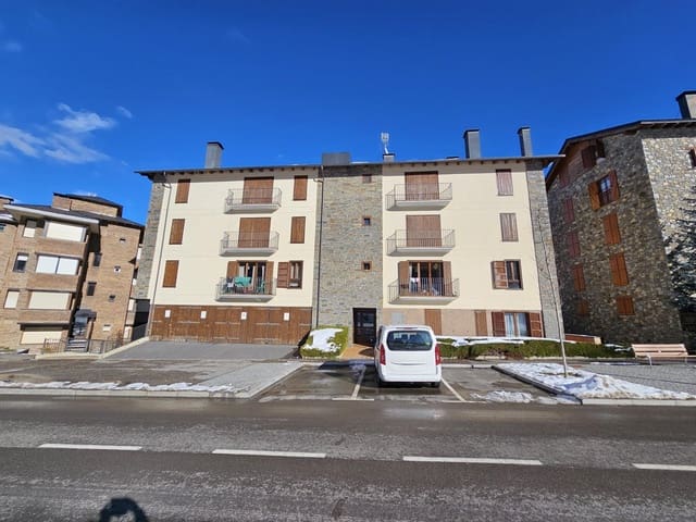 2 Zimmer Wohnung zu verkaufen in Alp - 167.000 € (Ref: 9314043)