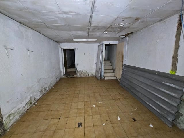 3 soveværelse Byhus til salg i Cassà de la Selva - € 129.000 (Ref: 9382810)