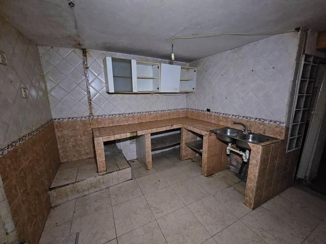 3 soveværelse Byhus til salg i Cassà de la Selva - € 129.000 (Ref: 9382810)