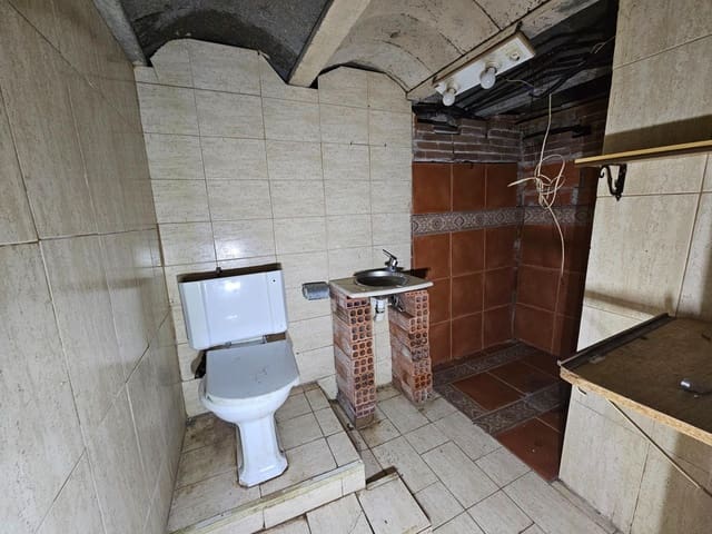 3 soveværelse Byhus til salg i Cassà de la Selva - € 129.000 (Ref: 9382810)