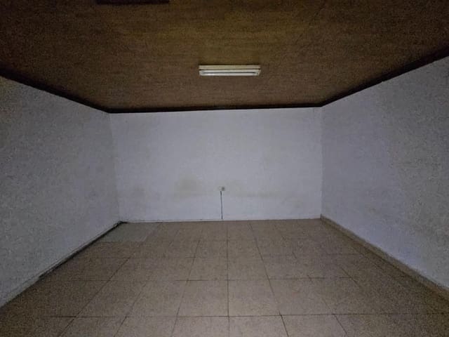 3 soveværelse Byhus til salg i Cassà de la Selva - € 129.000 (Ref: 9382810)